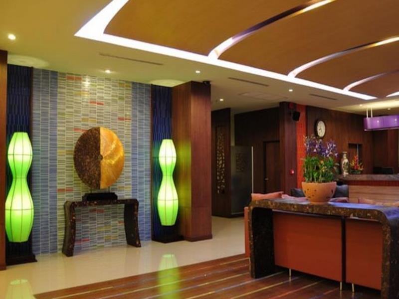 Empress Pattaya Hotel Exterior foto